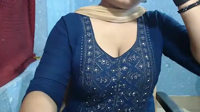 Snapshot of Bangla_sexy_rani chatting on 22, 11, 2025 Bangla sexy rani online show from 22, 11, 2025