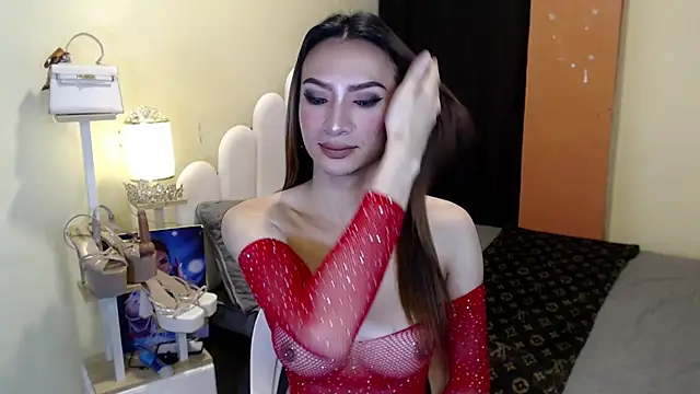 AmandaTheMonsterCock online show from 19, 11, 2025