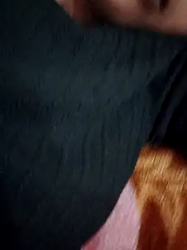 Snapshot of Aidakhan1212 chatting on 6, 11, 2025 Aidakhan1212 online show from 6, 11, 2025