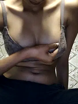 Snapshot of Aidakhan1212 chatting on 24, 11, 2025 Aidakhan1212 online show from 24, 11, 2025