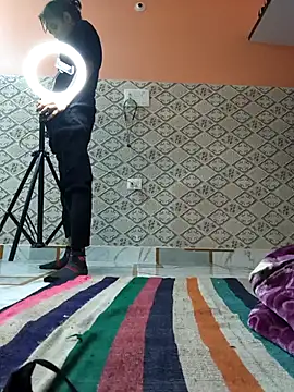 Snapshot of Aidakhan1212 chatting on 4, 12, 2025 Aidakhan1212 online show from 4, 12, 2025