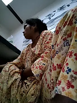 LUCKY cut online show from 28, 3, 2026