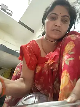 LUCKY cut online show from 11, 4, 2026