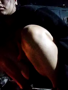 Snapshot of Yeszsexxy chatting on 17, 11, 2025 Yeszsexxy online show from 17, 11, 2025