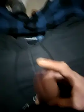 Snapshot of ELPrecoxxxito20 chatting on 19, 2, 2026 ELPrecoxxxito20 online show from 19, 2, 2026