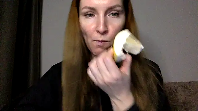 Varnyx online show from 4, 12, 2025