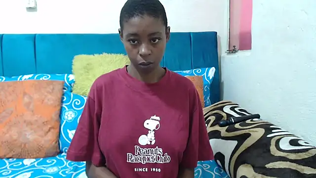 Snapshot of SweetSlenderChoc chatting on 24, 4, 2026 SweetSlenderChoc online show from 24, 4, 2026