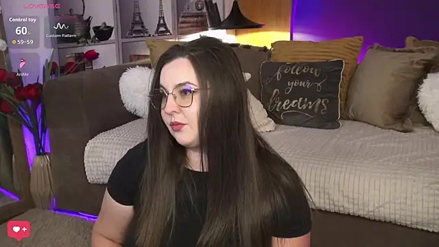 Snapshot of Mia_Swano chatting on 6, 5, 2026 Mia Swano online show from 6, 5, 2026