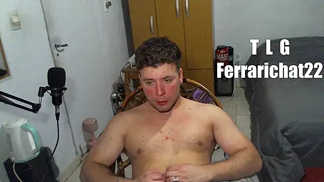 Snapshot of ferrari1996 chatting on 24, 9, 2025 ferrari1996 online show from 24, 9, 2025