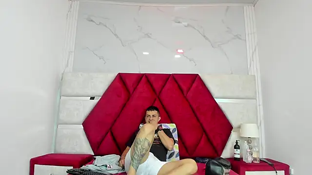 Snapshot of Kity_spiderr chatting on 24, 2, 2026 Kity spiderr online show from 24, 2, 2026