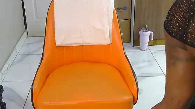 Sultry Booty online show from 23, 11, 2025