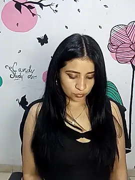 ValerieLove  online show from 24, 10, 2025