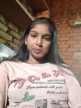 Snapshot of Yatiksha_Beby chatting on 18, 10, 2025 Yatiksha Beby online show from 18, 10, 2025