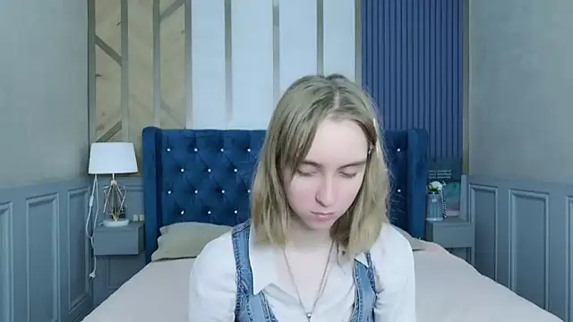 Snapshot of Beverly_Gomes chatting on 10, 9, 2025 Beverly Gomes online show from 10, 9, 2025