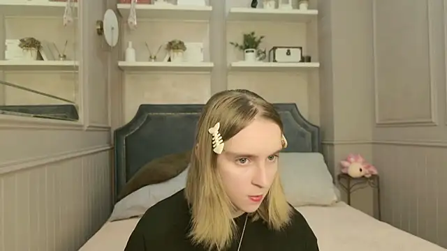 Snapshot of Beverly_Gomes chatting on 16, 9, 2025 Beverly Gomes online show from 16, 9, 2025