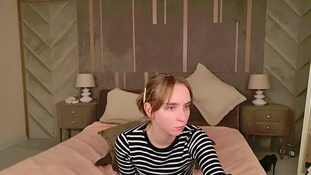 Snapshot of Beverly_Gomes chatting on 17, 9, 2025 Beverly Gomes online show from 17, 9, 2025