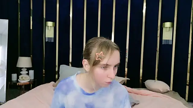 Snapshot of Beverly_Gomes chatting on 18, 9, 2025 Beverly Gomes online show from 18, 9, 2025