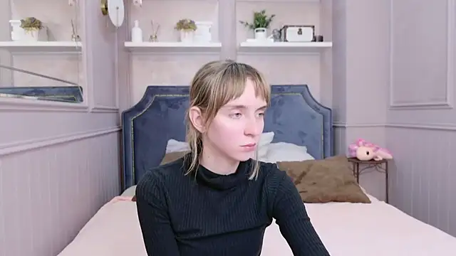 Snapshot of Beverly_Gomes chatting on 15, 10, 2025 Beverly Gomes online show from 15, 10, 2025