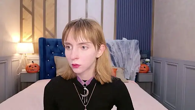 Snapshot of Beverly_Gomes chatting on 25, 10, 2025 Beverly Gomes online show from 25, 10, 2025