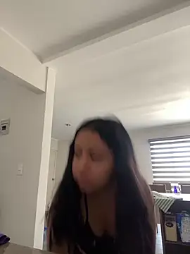 Alaia33200 online show from 24, 3, 2026