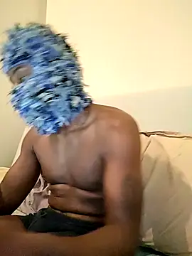 Snapshot of DarkSkinStroker chatting on 11, 1, 2026 DarkSkinStroker online show from 11, 1, 2026