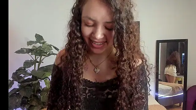 RubyStrong online show from 9, 10, 2025