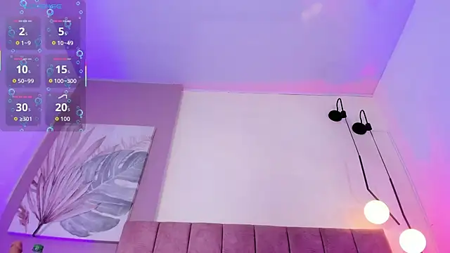 VelvetQueen  online show from 12, 11, 2025