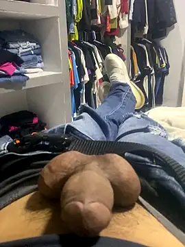 Chico031289 online show from 25, 10, 2025