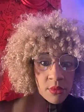 Dark chanel online show from 2, 4, 2026