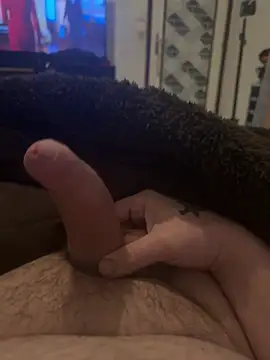 Badking9377 online show from 5, 4, 2026