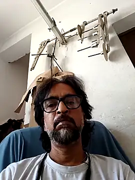 Snapshot of malhotra21 chatting on 20, 9, 2025 malhotra21 online show from 20, 9, 2025