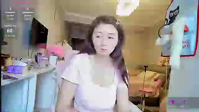 Snapshot of Diva_VVN chatting on 11, 9, 2025 Diva VVN online show from 11, 9, 2025