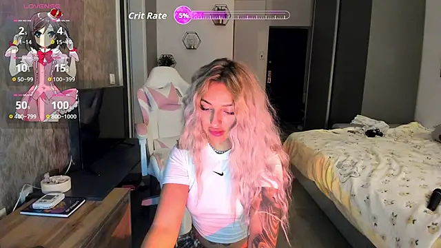 Snapshot of Anya_Belle chatting on 5, 10, 2025 Anya Belle online show from 5, 10, 2025