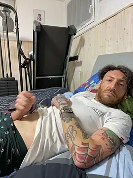 Snapshot of dennis89768 chatting on 15, 2, 2026 dennis89768 online show from 15, 2, 2026