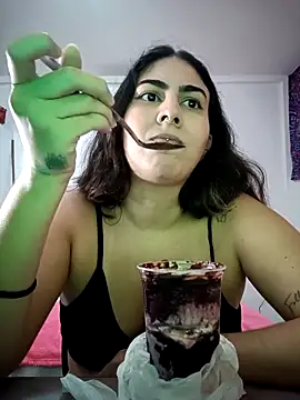 Snapshot of ApenasLys chatting on 3, 11, 2025 ApenasLys online show from 3, 11, 2025