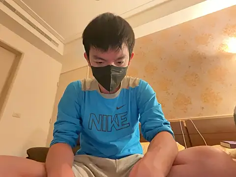 Snapshot of kaikai1335 chatting on 29, 11, 2025 kaikai1335 online show from 29, 11, 2025