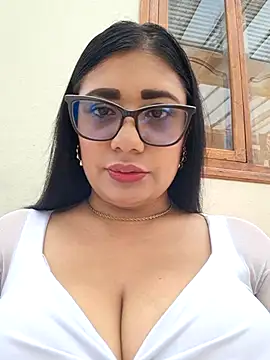 Monse--145 online show from 1, 10, 2025