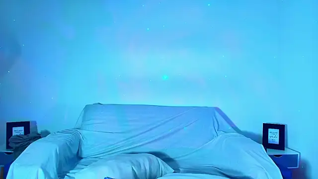 Snapshot of Dulce_Bella_ chatting on 6, 10, 2025 Dulce Bella online show from 6, 10, 2025