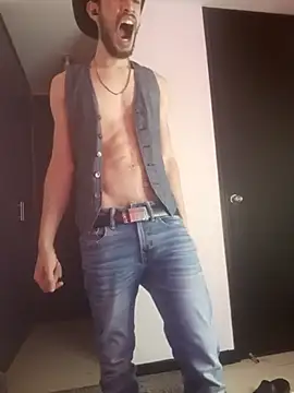 Snapshot of Dante_dm chatting on 28, 10, 2025 Dante dm online show from 28, 10, 2025