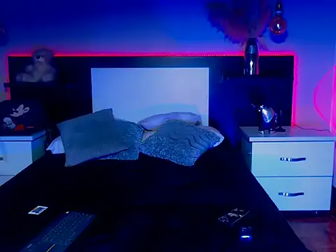 eriikjoness online show from 5, 11, 2025