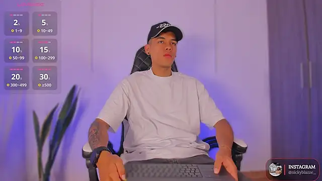 Nickyblazze  online show from 18, 11, 2025