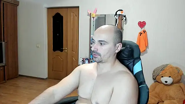 Snapshot of Gri_SH chatting on 14, 11, 2025 Gri SH online show from 14, 11, 2025