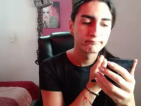 Snapshot of lola_diez chatting on 7, 10, 2025 lola diez online show from 7, 10, 2025