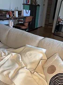 SophiiaStarr online show from 12, 10, 2025