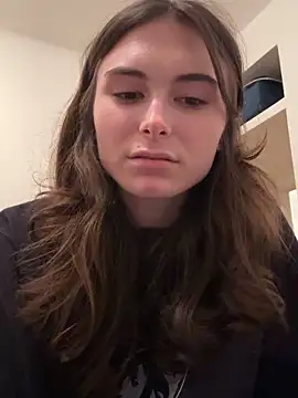 SophiiaStarr online show from 4, 12, 2025