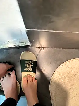 penchis90 online show from 10, 3, 2026