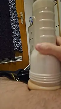 Snapshot of LAB_Secret chatting on 5, 11, 2025 LAB Secret online show from 5, 11, 2025