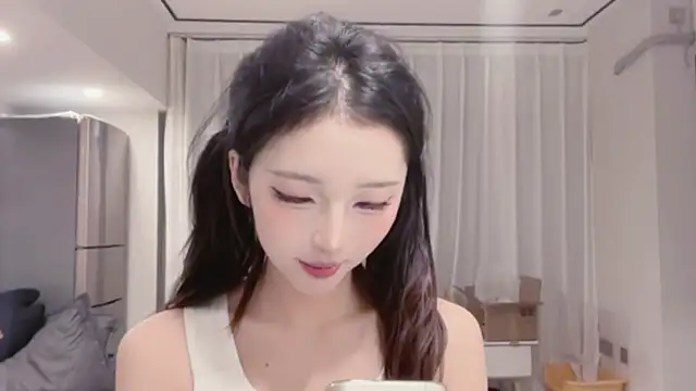 Snapshot of ZhaoZhao-ZM chatting on 17, 10, 2025 ZhaoZhao-ZM online show from 17, 10, 2025