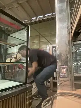 Snapshot of True_Di chatting on 13, 12, 2025 True Di online show from 13, 12, 2025