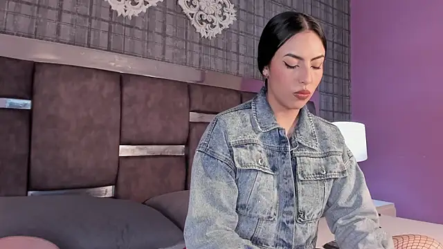 Snapshot of AmaaraRosse chatting on 24, 10, 2025 AmaaraRosse online show from 24, 10, 2025